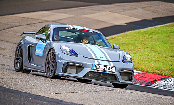 Аренда Porsche 718 Cayman GT4 на Нюрбургринге Аренда Porsche 718 Cayman GT4 на Нюрбургринге