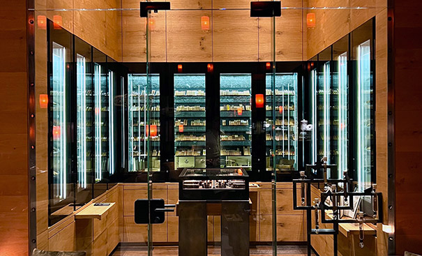 Отель и сигарный лаунж The Chedi Andermatt Швейцария Отель и сигарный лаунж The Chedi Andermatt Швейцария
